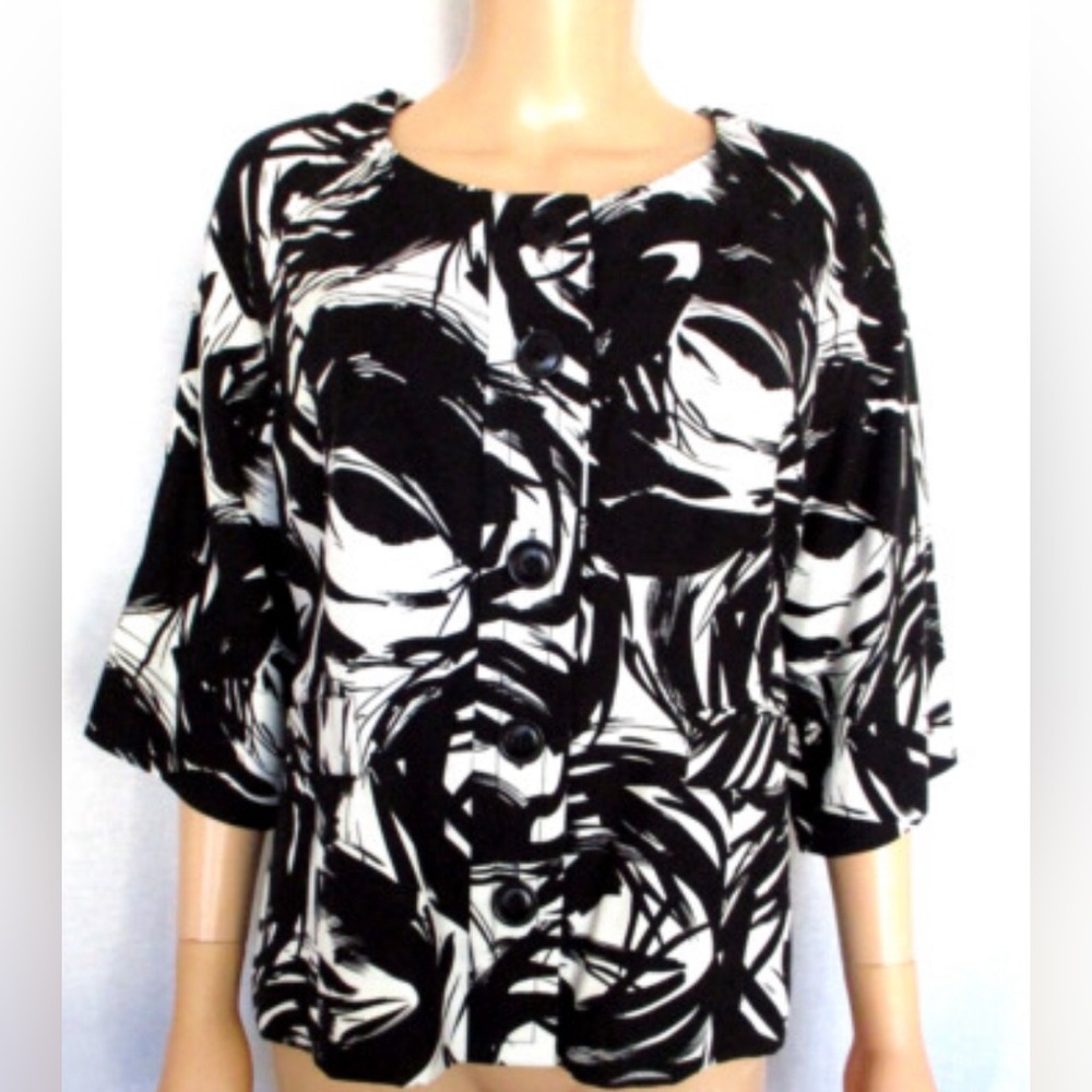 ISDA & CO Short Sleeve Blazer loose Fit NWOT